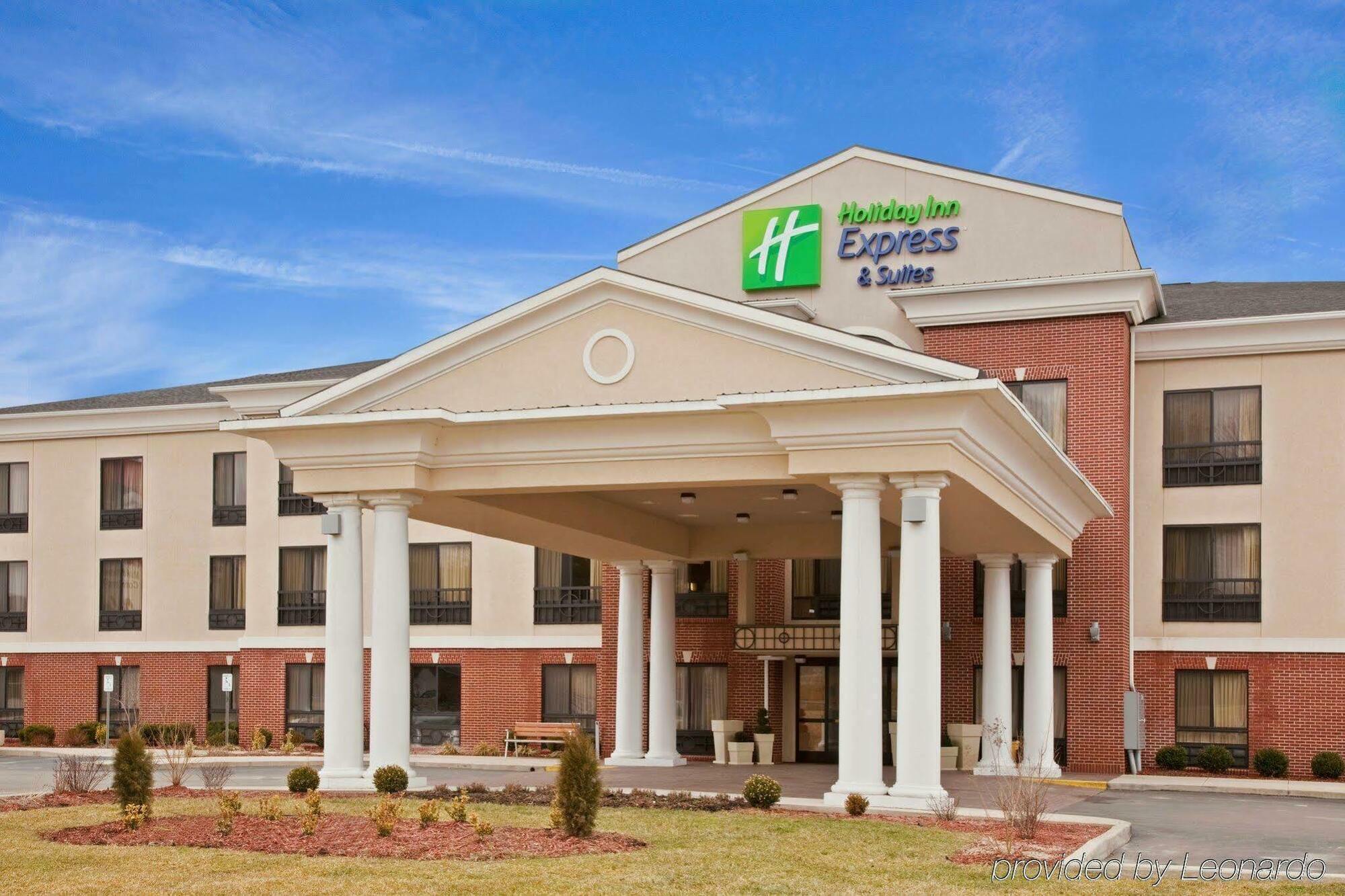 Holiday Inn Express Hotel & Suites Ashland By Ihg Exterior foto